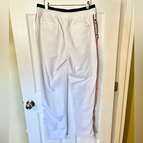 Excellent condition women’s champion track pants. Only worn once, size Large - Picture 5 of 5